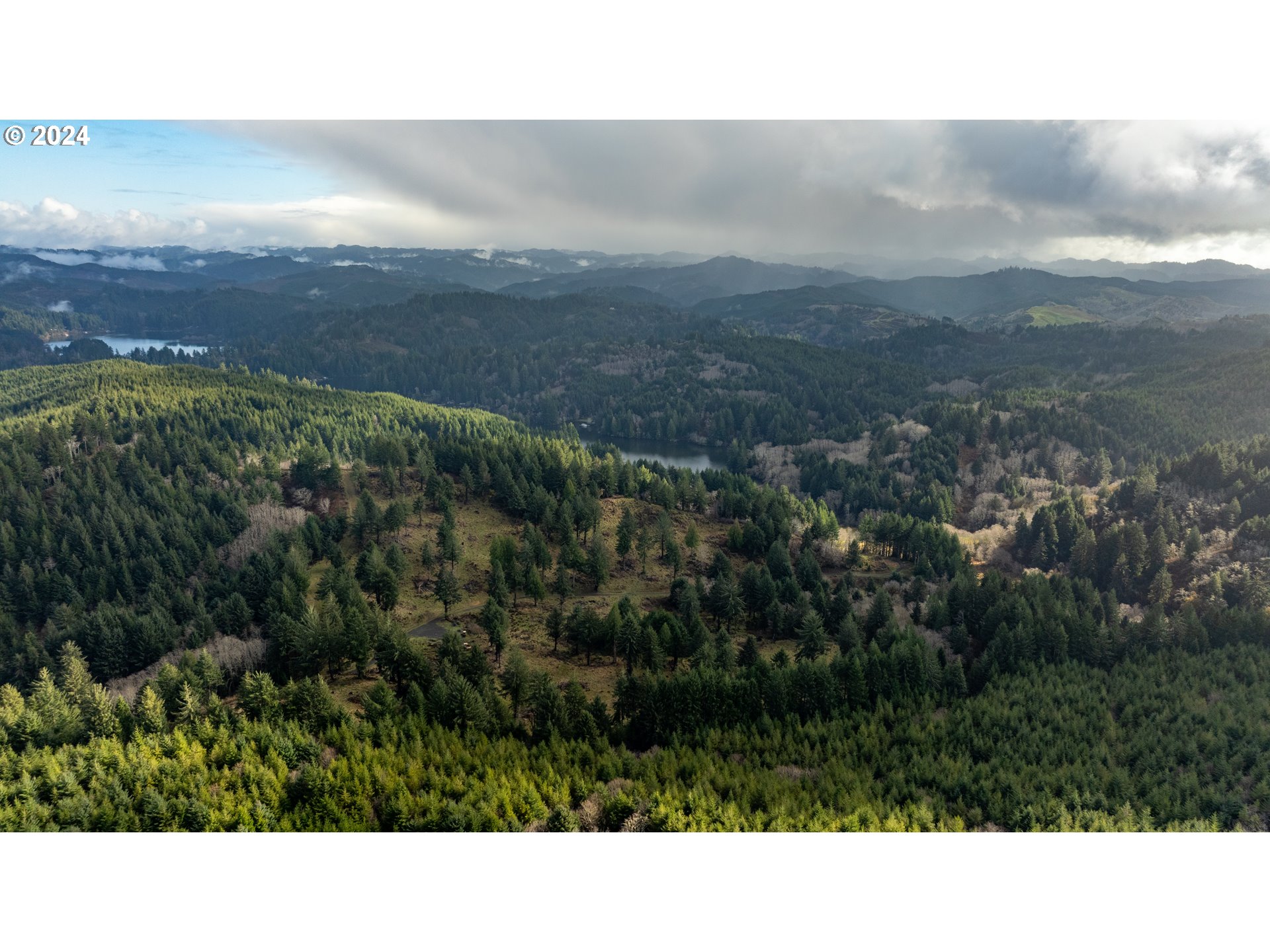 HILLTOP DR, Lakeside, OR 97449