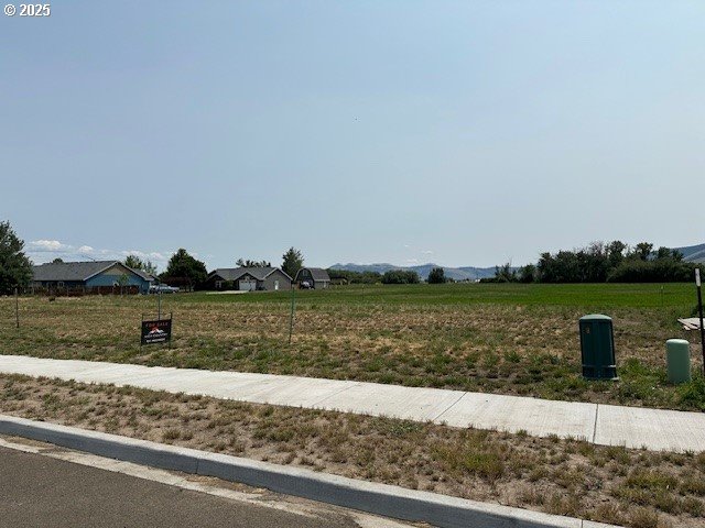 10601 Jeff LN, IslandCity, OR 97850