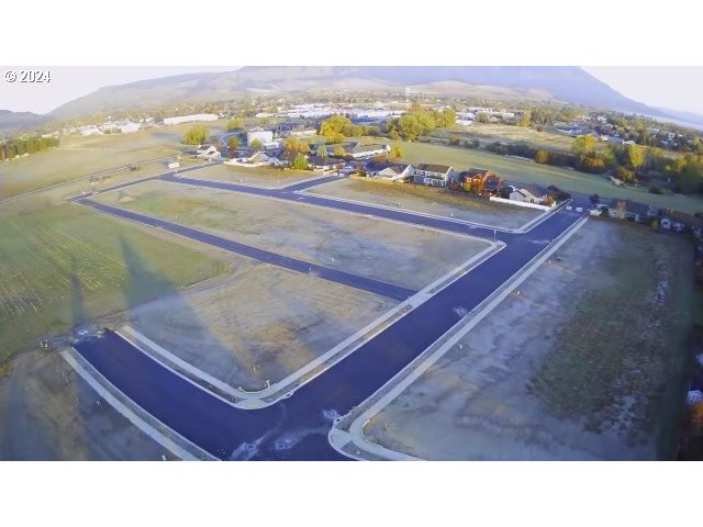 10807 Carrie WAY, IslandCity, OR 97850