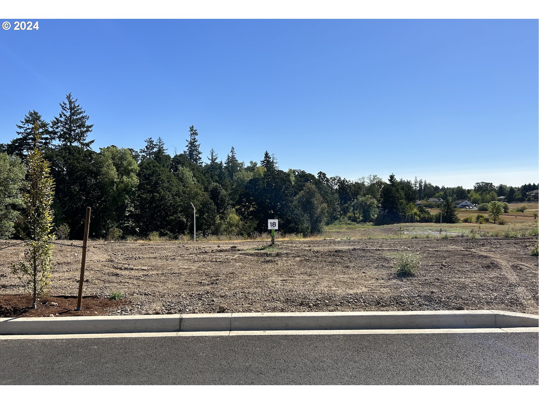 2960 Pinot Noir DR, McMinnville, OR 97128