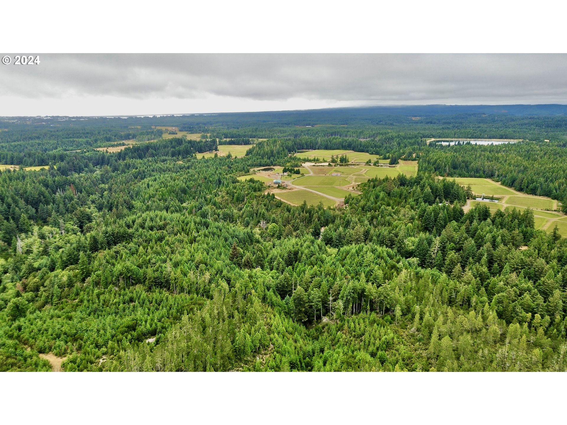 Windhurst LN, Bandon, OR 97411