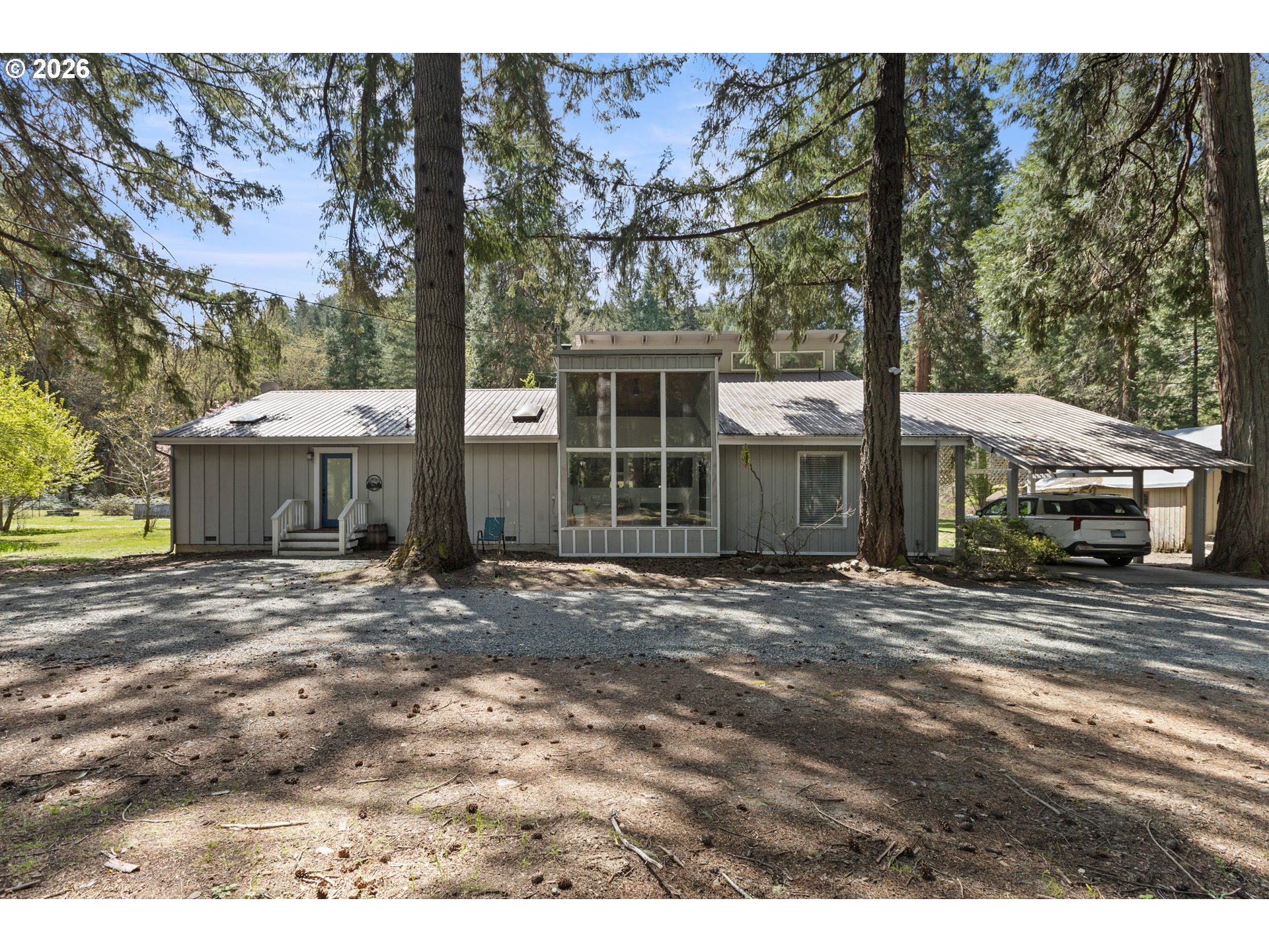 1293 STARVEOUT CREEK RD, Azalea, OR 97410