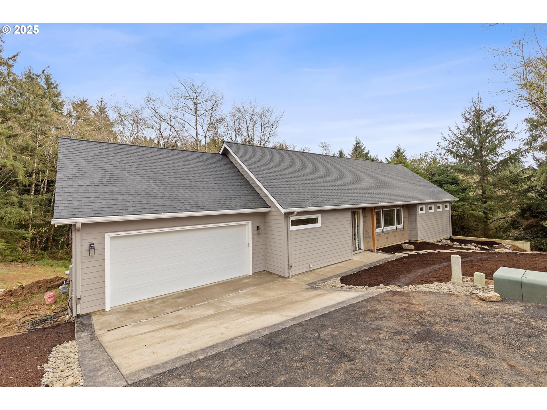 740 MONICA CT, CannonBeach, OR 97110