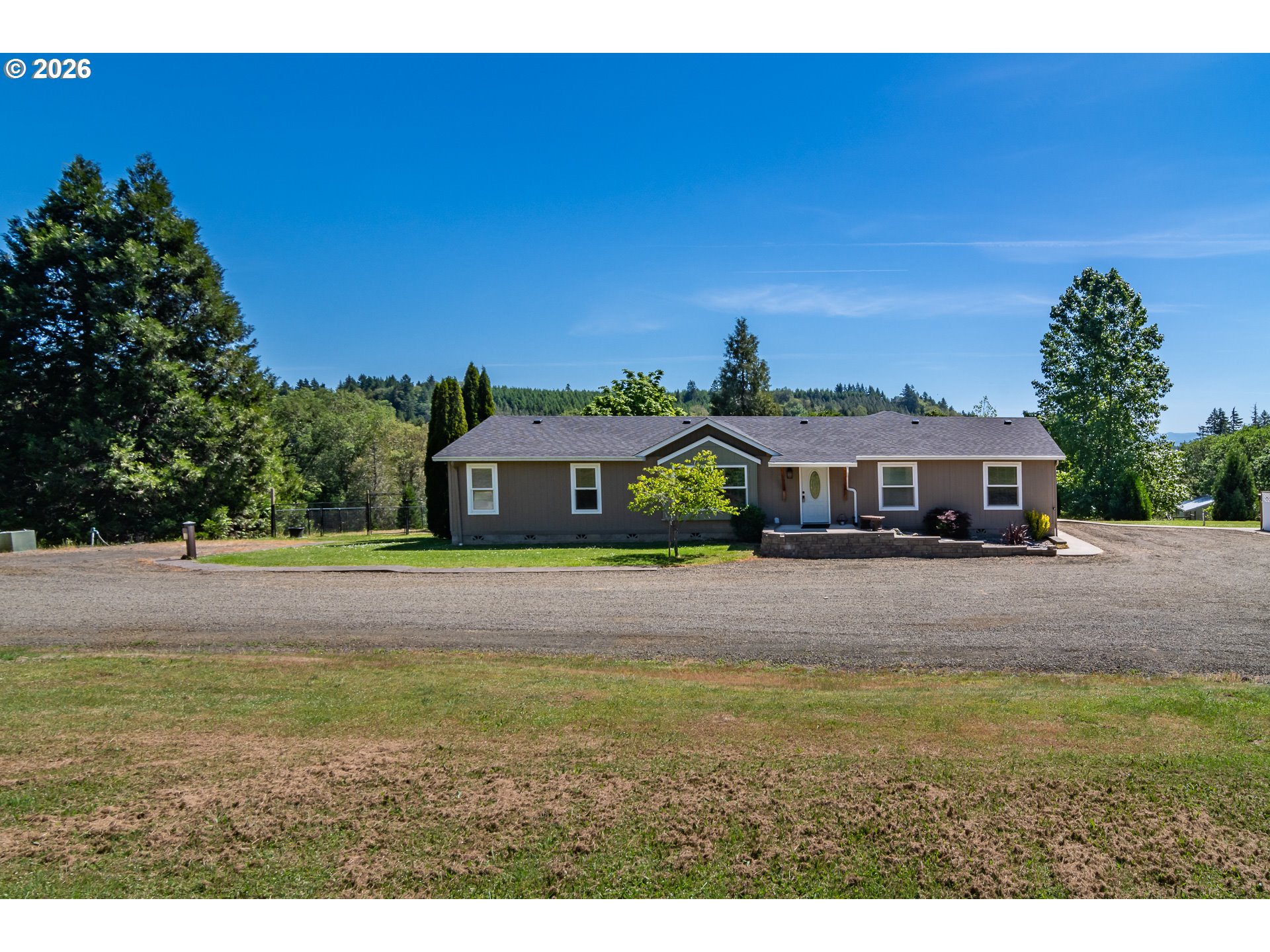 600 BECKER RD, Roseburg, OR 97471