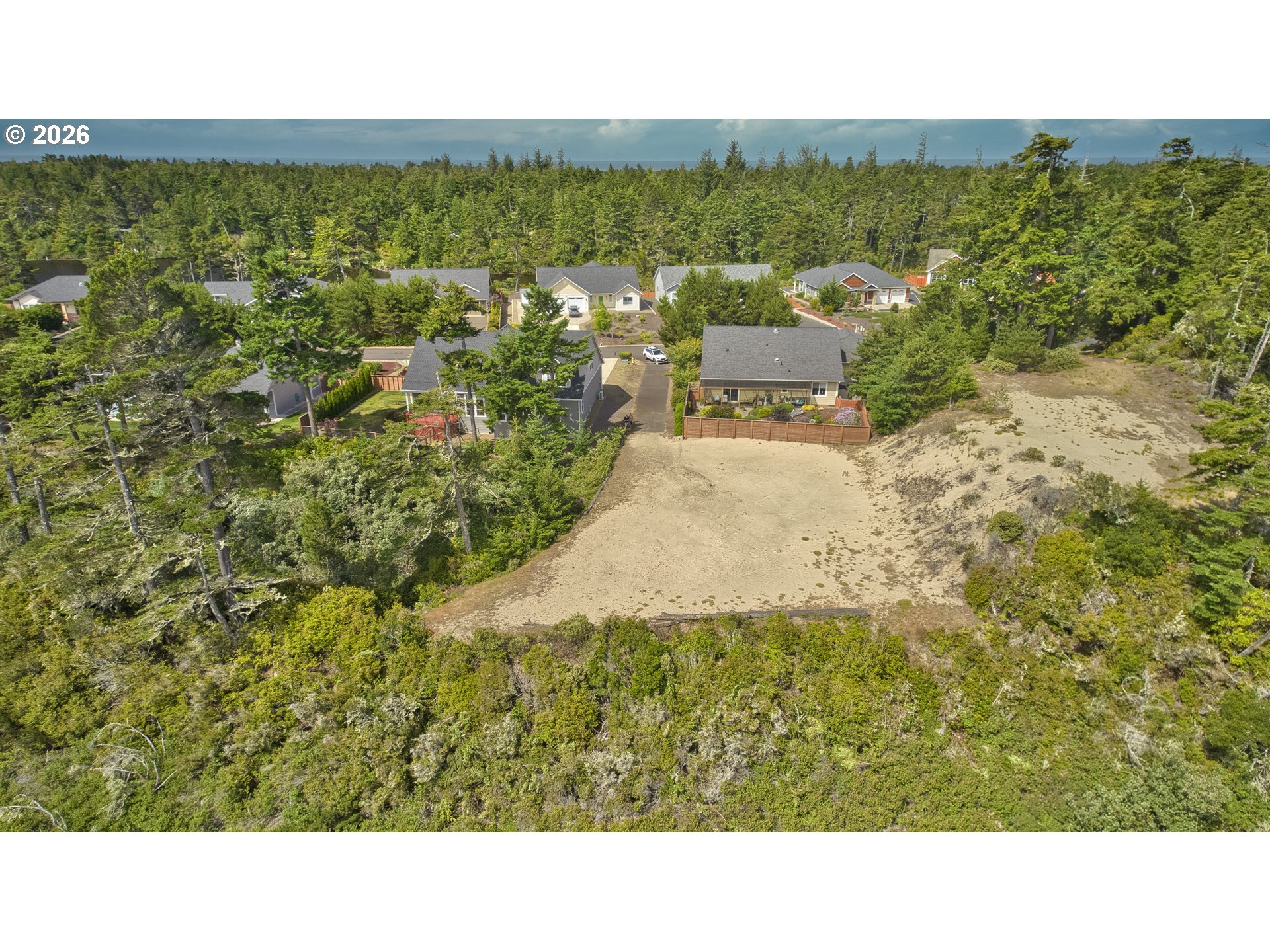 Lake Point Dr, Florence, OR 97439