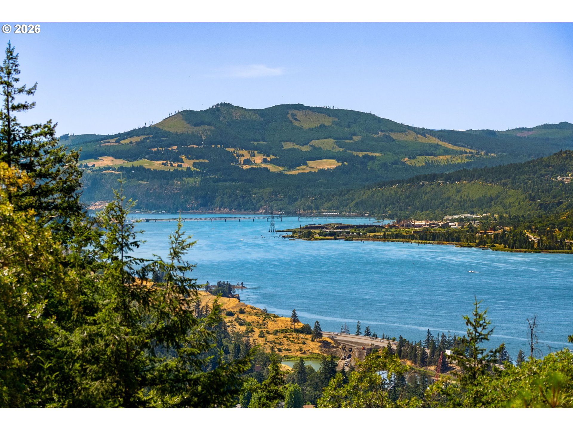 321 PONDEROSA PL, Mosier, OR 97040