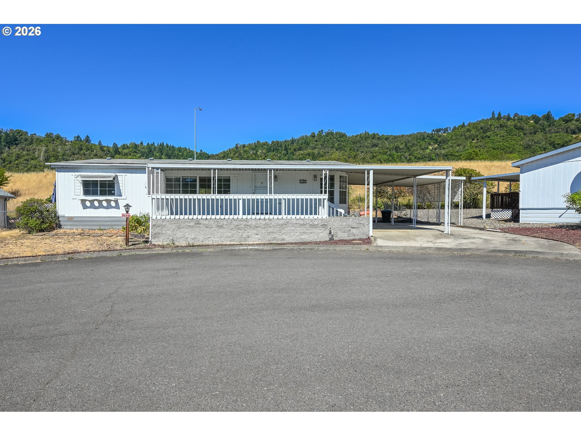 520 Shadow Ranch, Roseburg, OR 97470