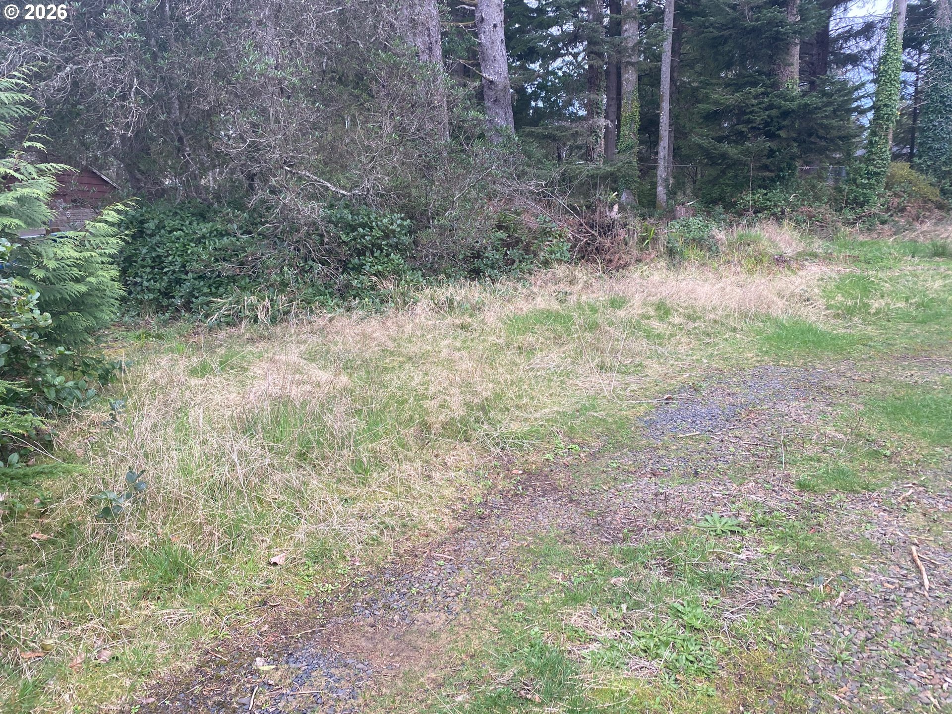 2300 Rhododendron AVE, GlenedenBeach, OR 97388