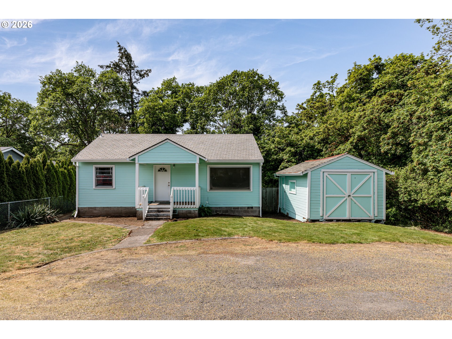 215 8TH ST, StHelens, OR 97051