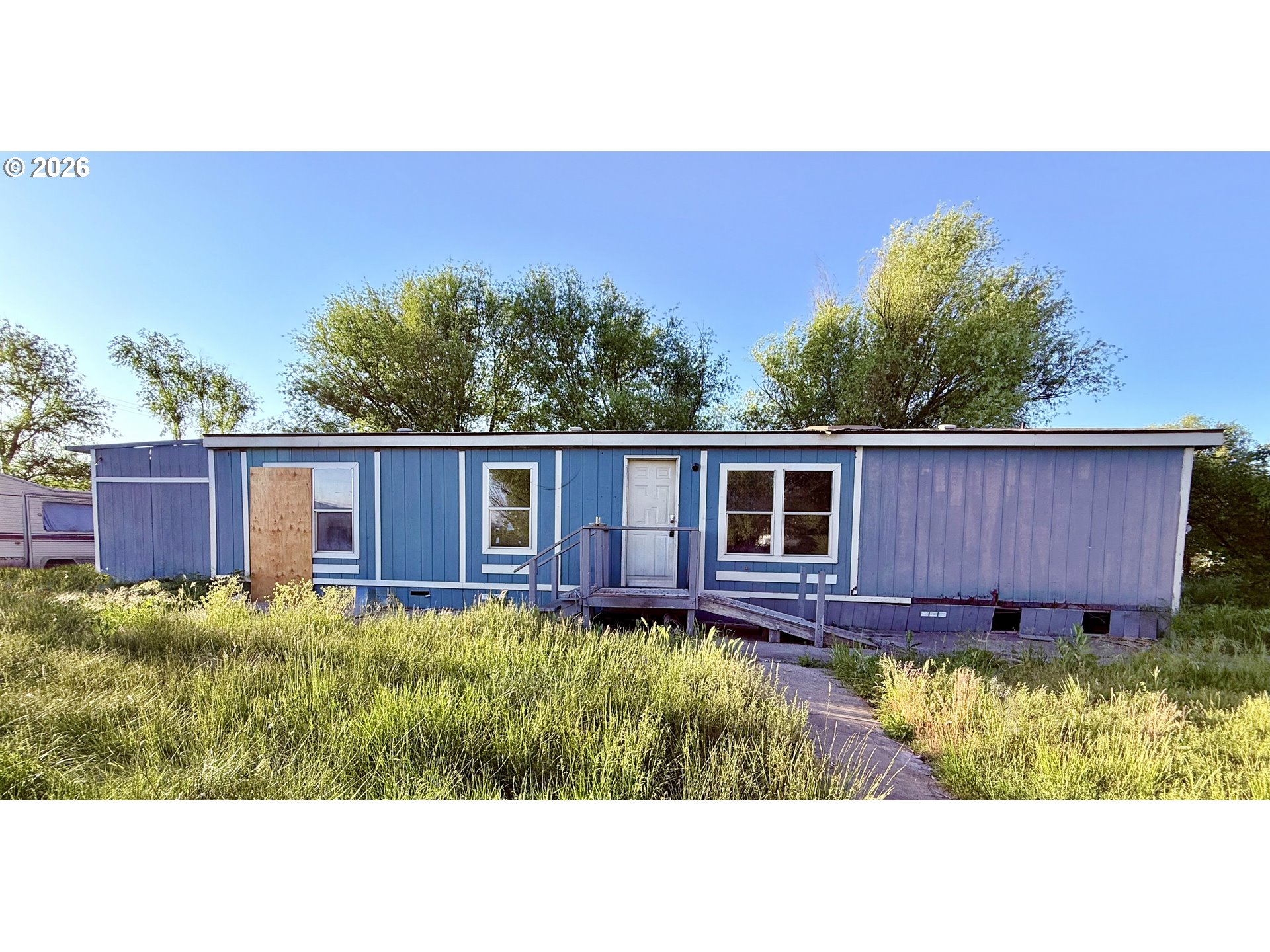 200 BIGHAM BROWN RD, EaglePoint, OR 97524