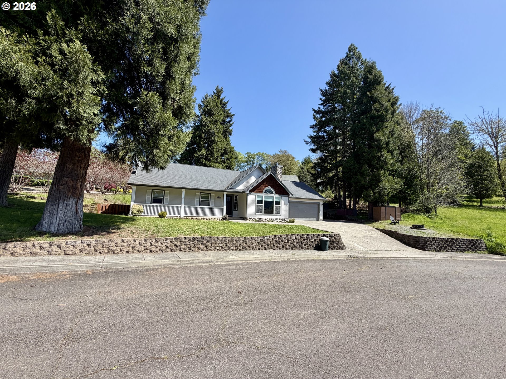 76705 HAZELDELL CT, Oakridge, OR 97463