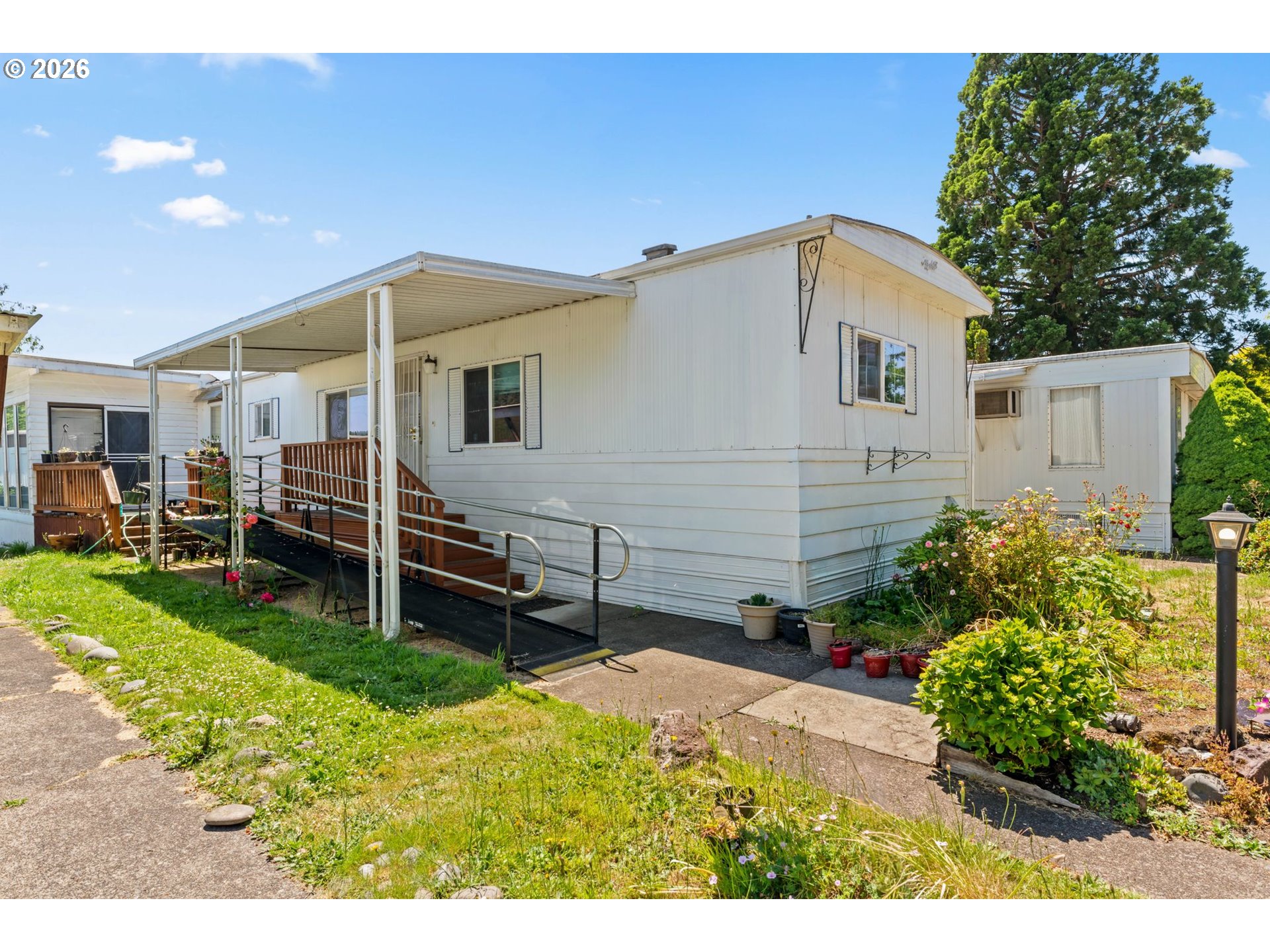 205 54TH ST, Springfield, OR 97478