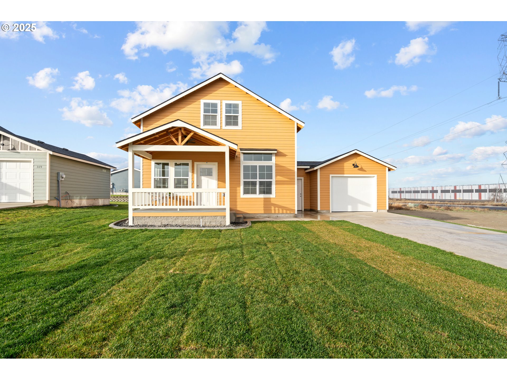 303 ART KEGLER BLVD, Boardman, OR 97818