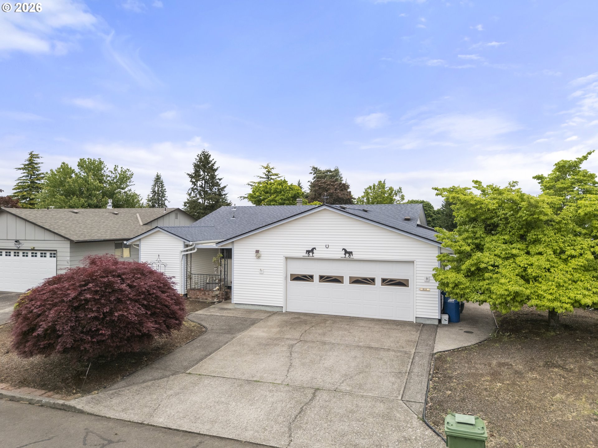 810 COLUMBIA DR, Woodburn, OR 97071