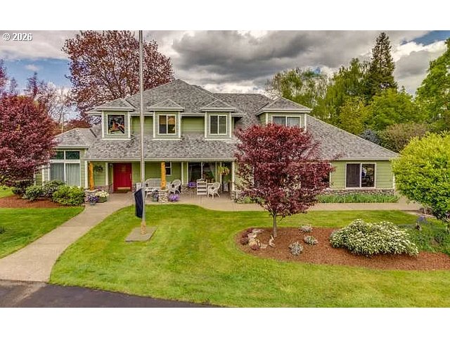 705 MOLALLA AVE, Molalla, OR 97038
