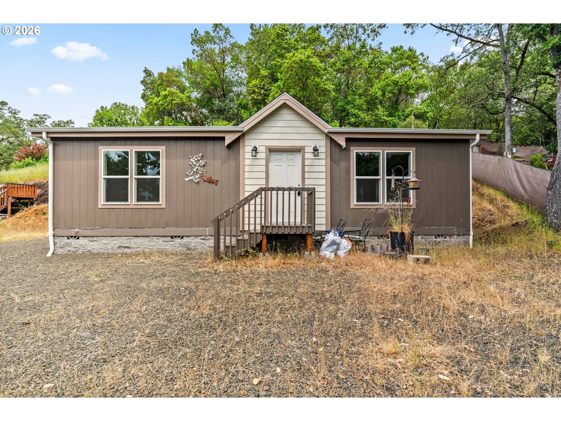 1424 RIDGE AVE, Roseburg, OR 97470