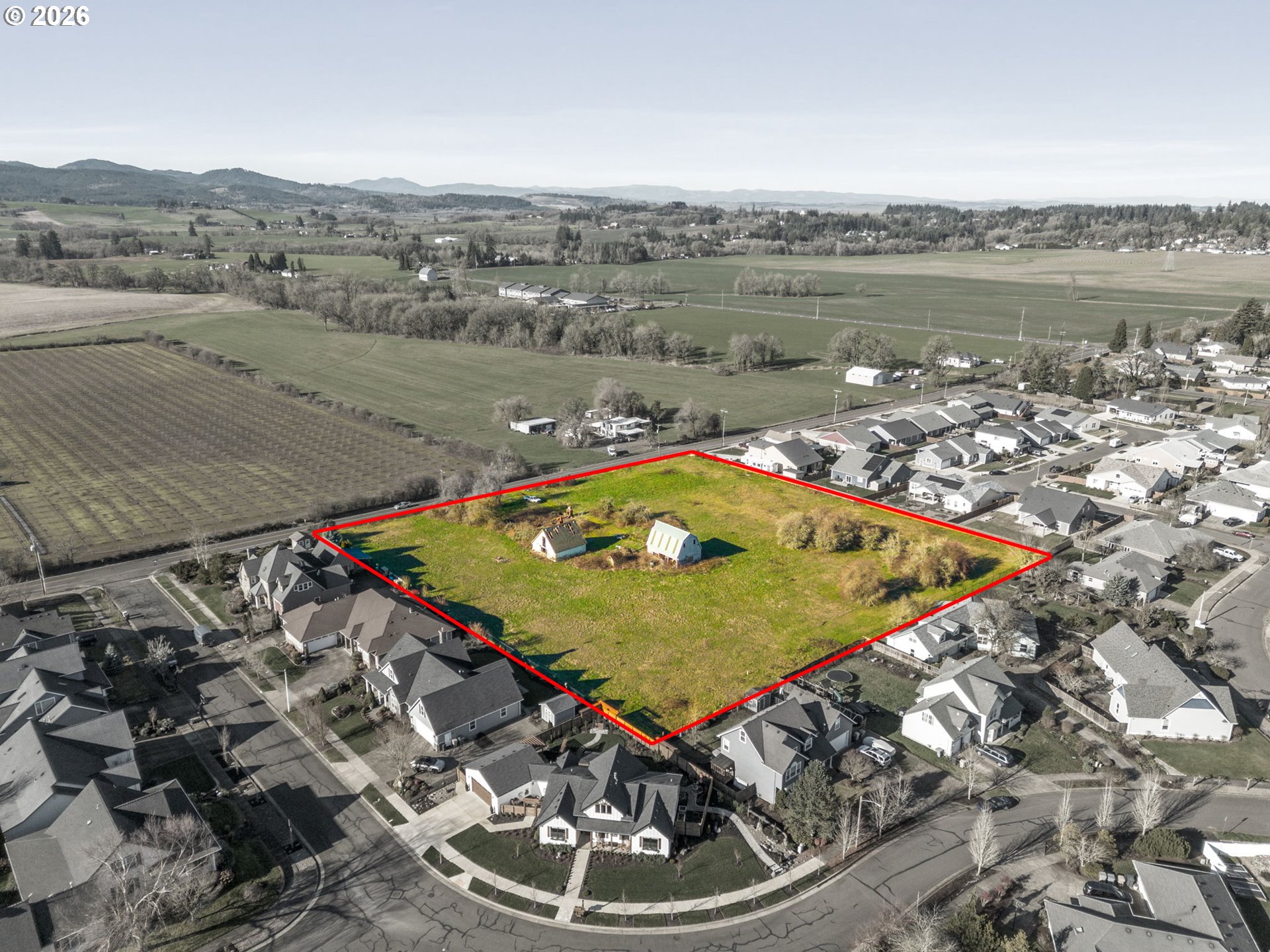 1357 SCENIC DR, Albany, OR 97321