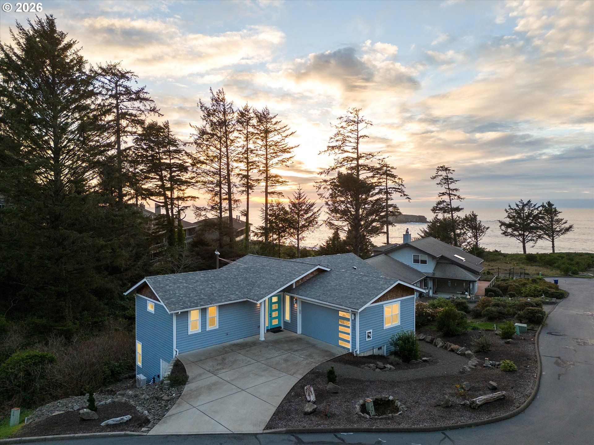 209 SEA CREST WAY, OtterRock, OR 97369