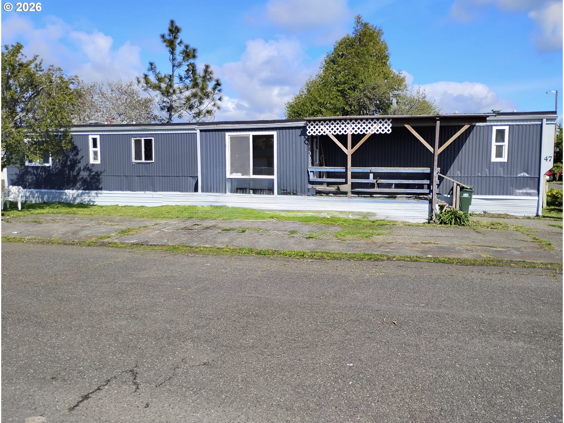 1000 8TH ST, Reedsport, OR 97467
