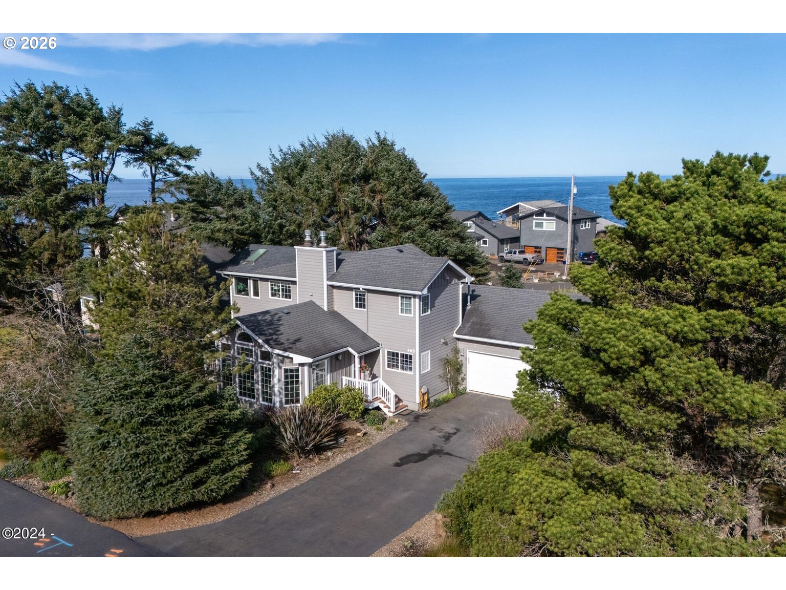 465 EDGEWATER, DepoeBay, OR 97341