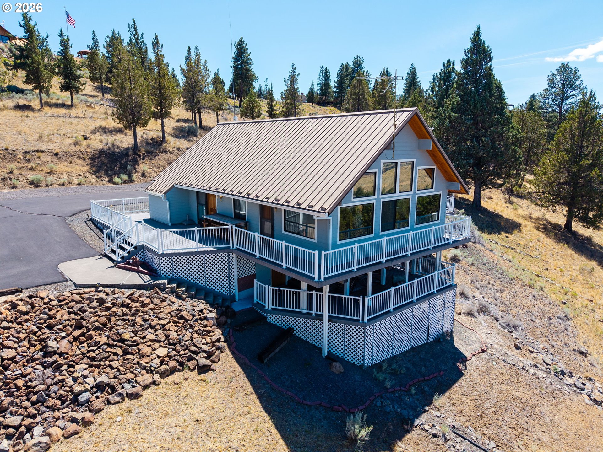4252 LAKEVIEW DR, Culver, OR 97734
