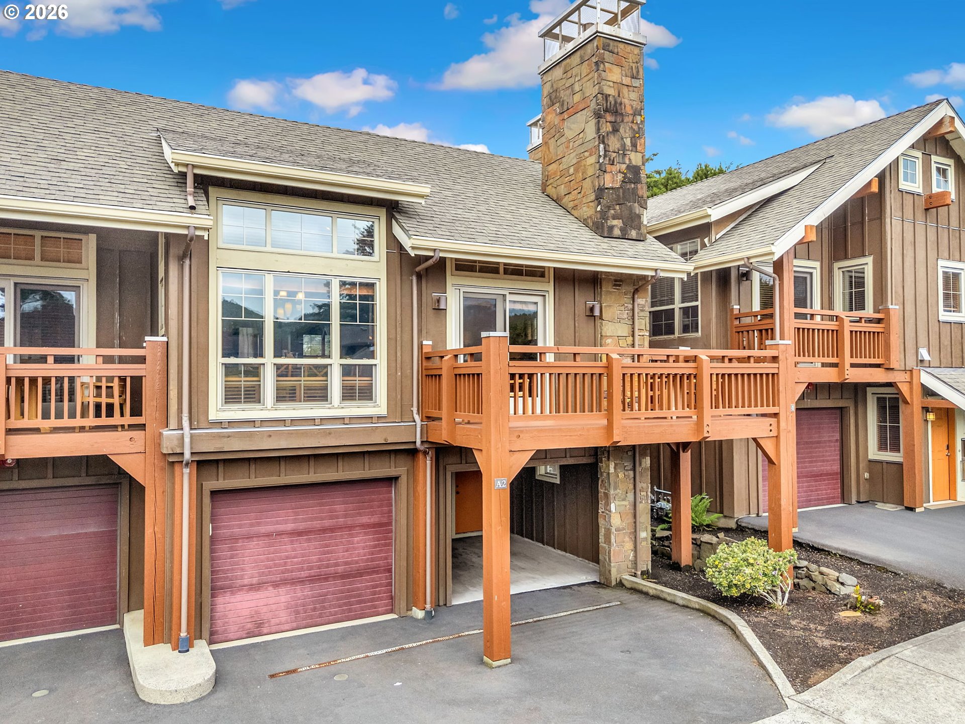 132 SURFCREST AVE, CannonBeach, OR 97110