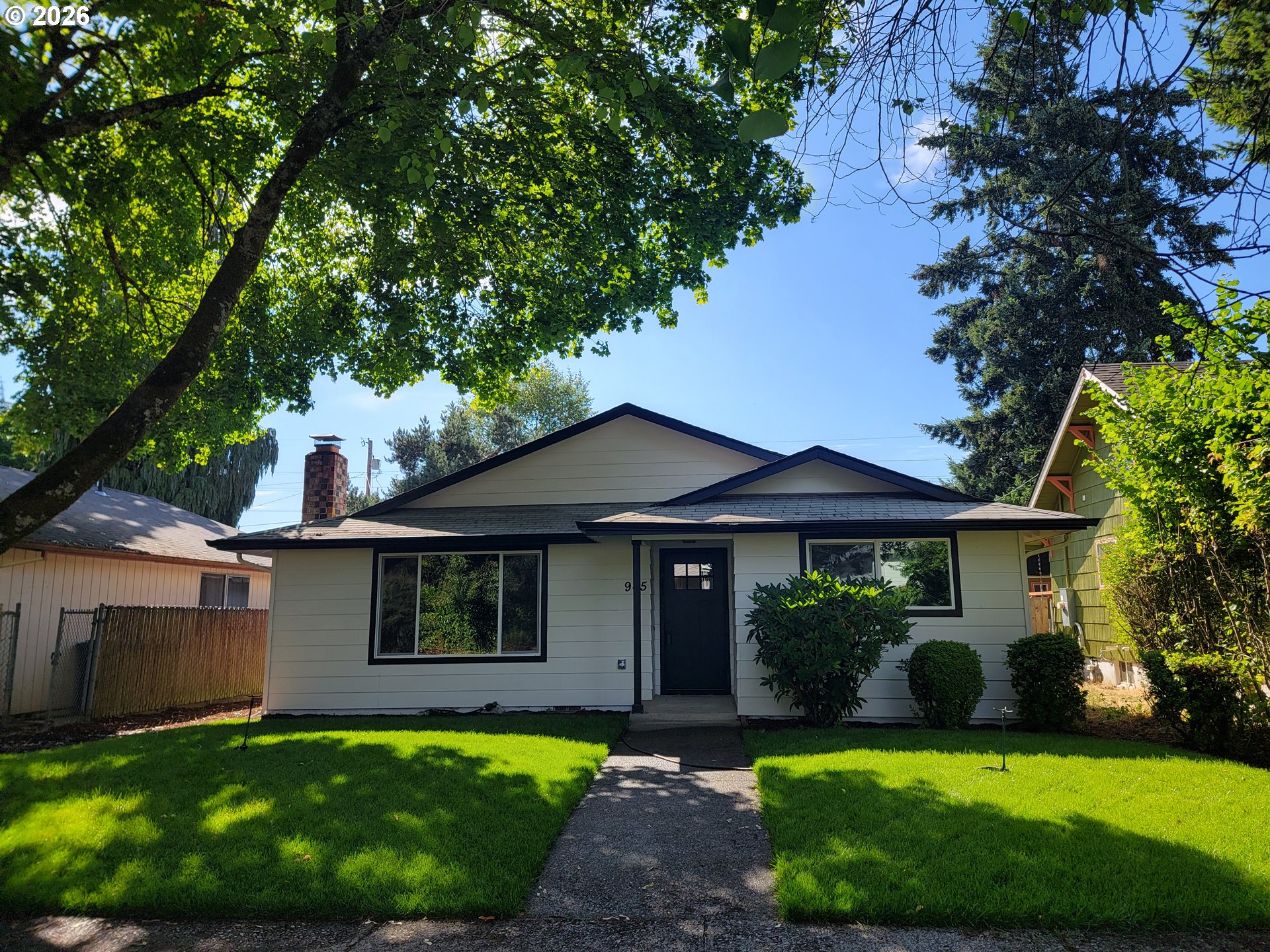 945 18TH ST, Salem, OR 97301