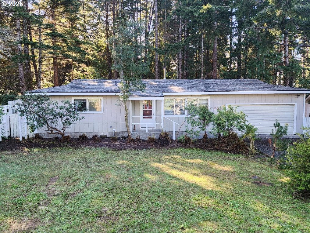 205 18TH ST, PortOrford, OR 97465