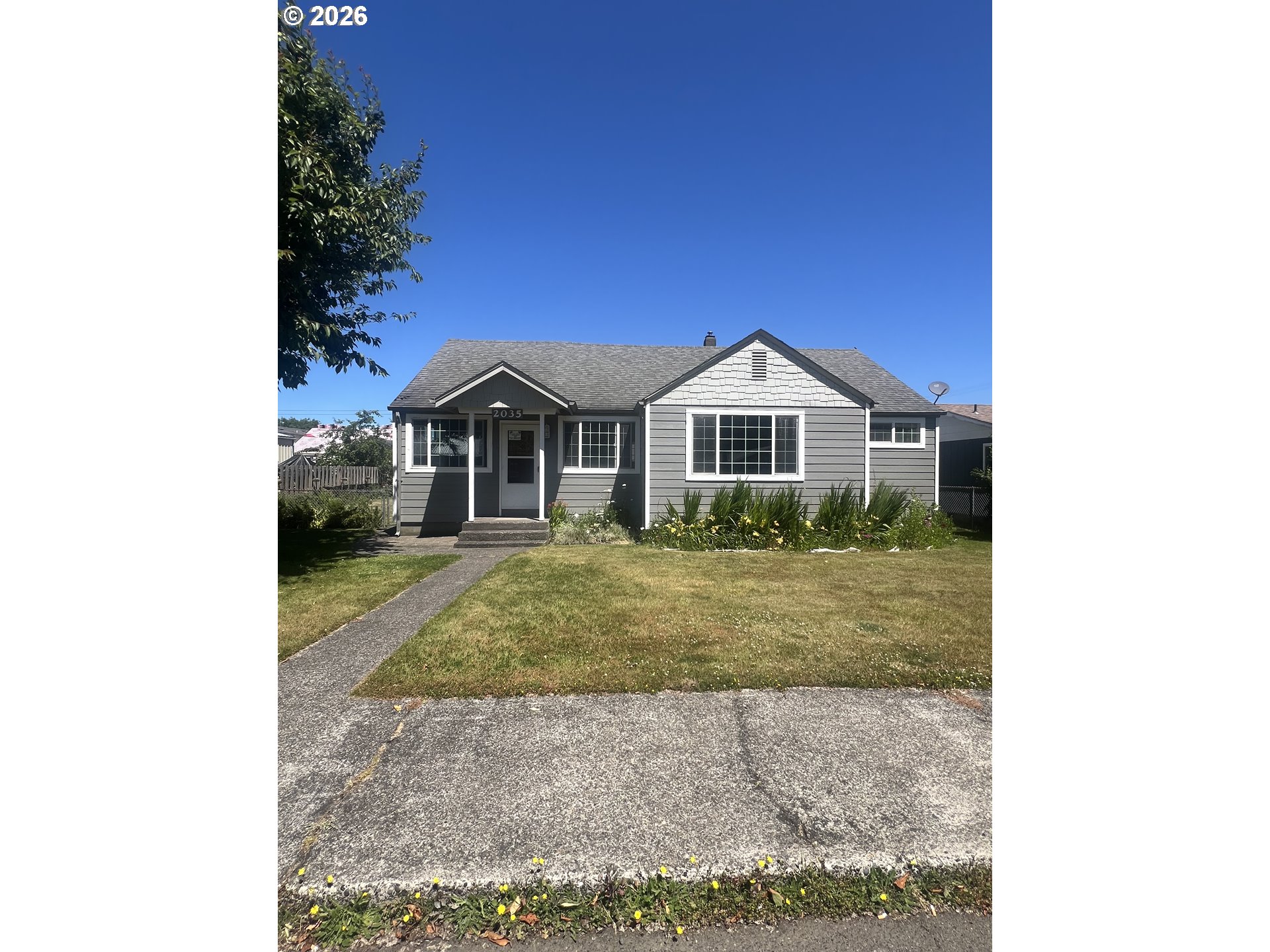 2035 CEDAR AVE, Reedsport, OR 97467