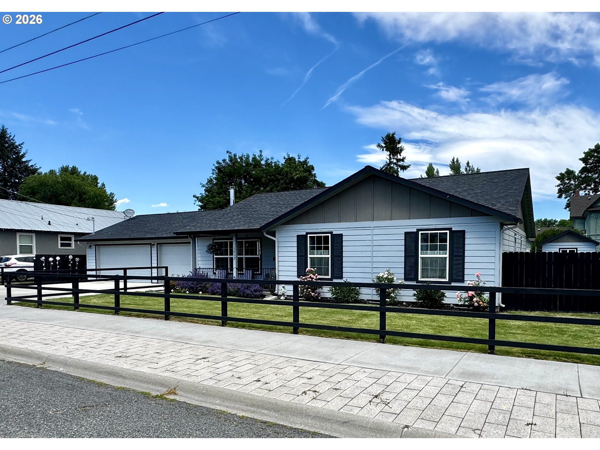1712 BROADWAY ST, BakerCity, OR 97814