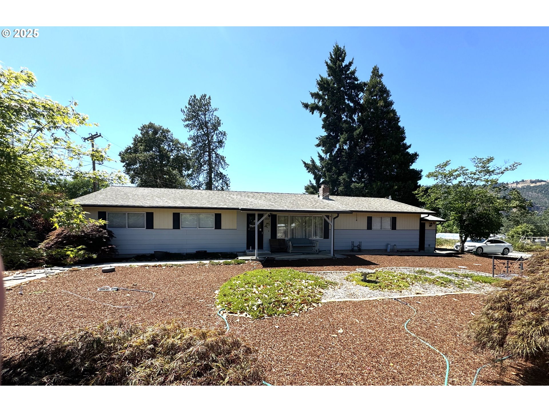 166 PEACOCK LN, MyrtleCreek, OR 97457