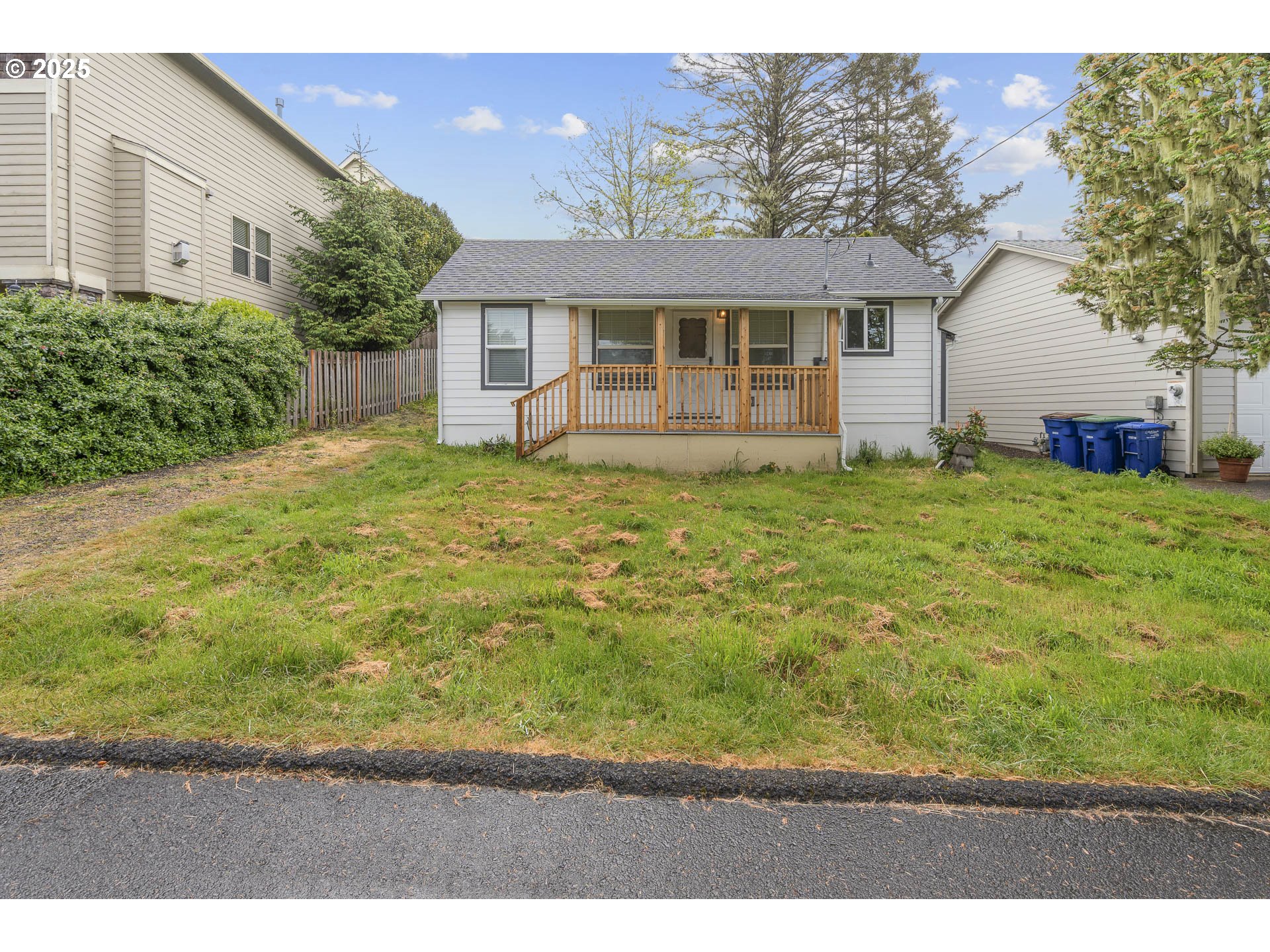 3432 PORT CT, LincolnCity, OR 97367