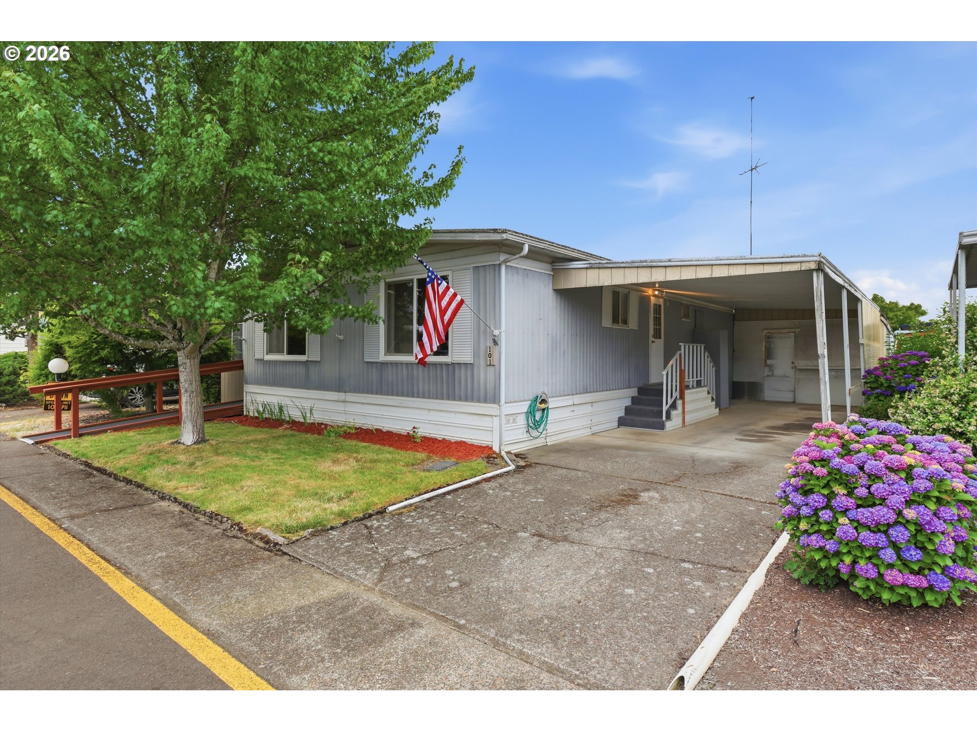 2902 2ND ST, Newberg, OR 97132