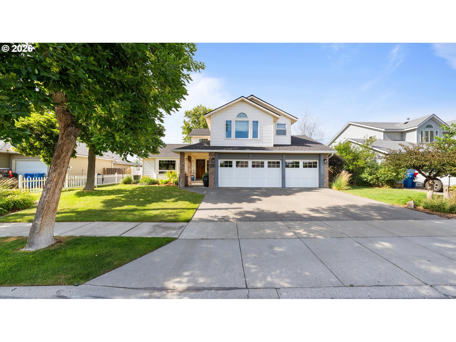 1101 GLADYS DR, Hermiston, OR 97838