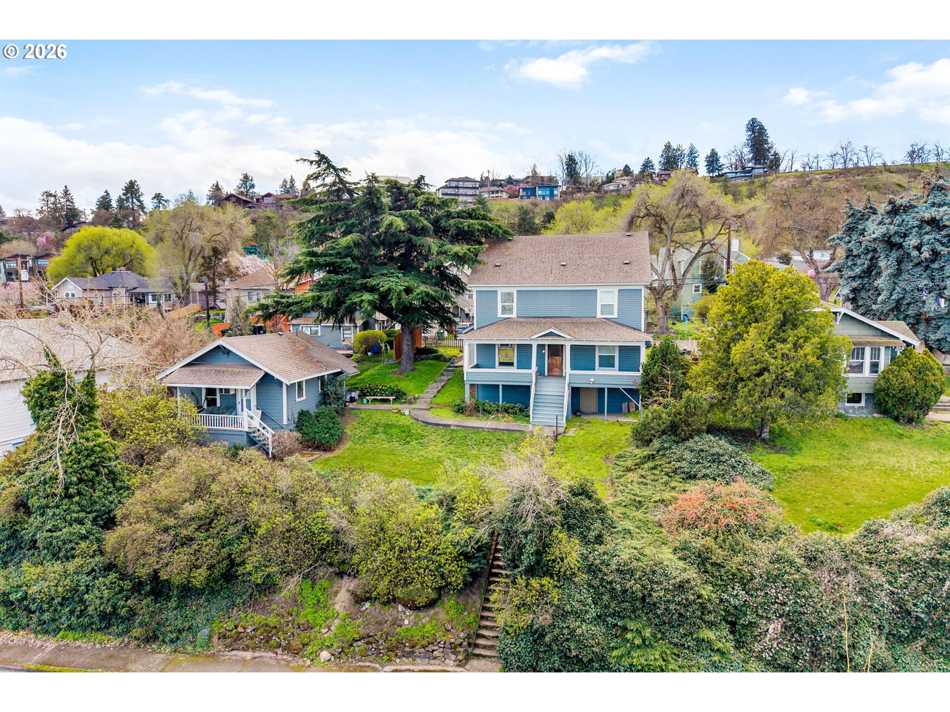 318/320 12TH ST, TheDalles, OR 97058