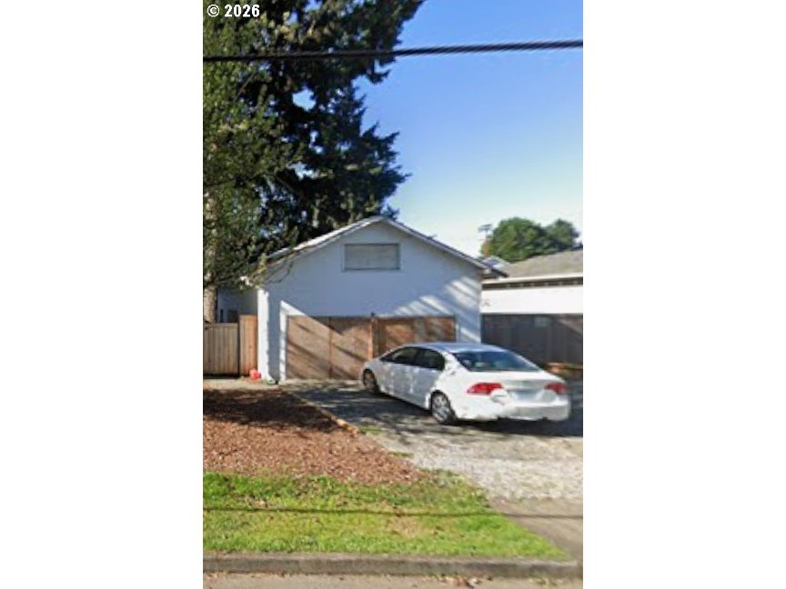 5204 HARVARD ST, Portland, OR 97203