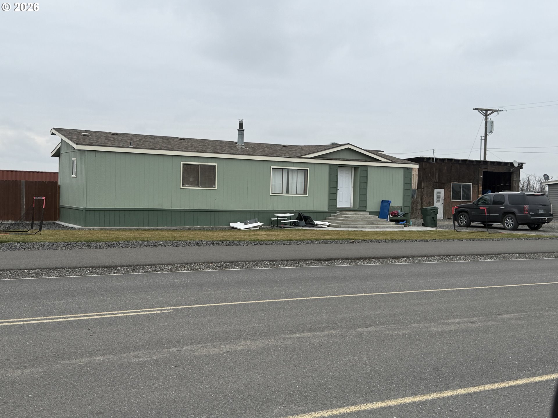 1250 AIRPORT RD, Hermiston, OR 97838