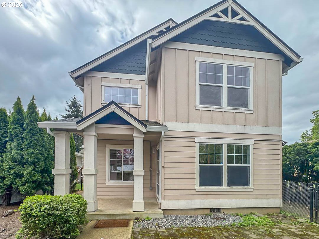 509 REDWOOD ST, Canby, OR 97013