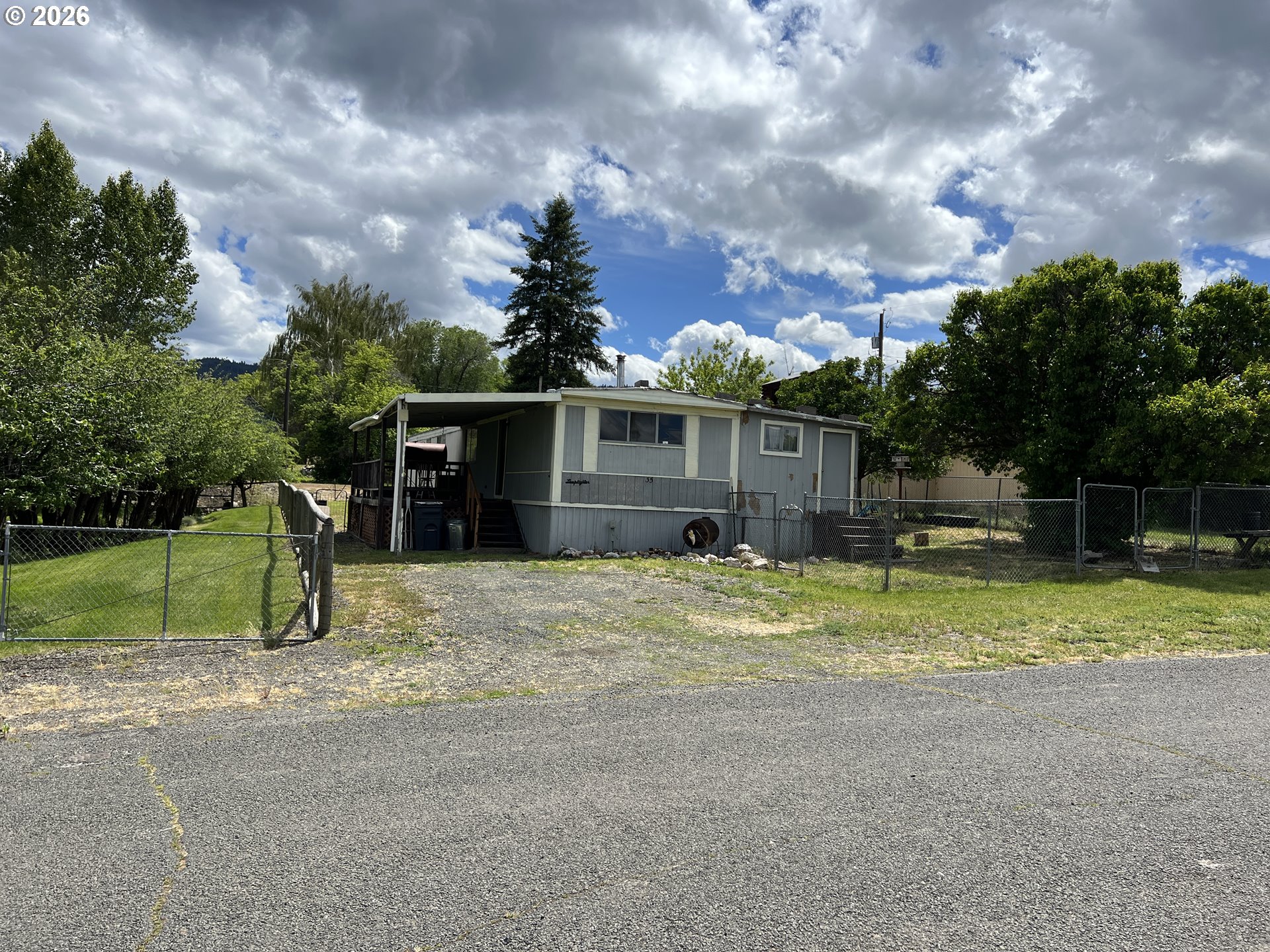 325 1st ST, LongCreek, OR 97856
