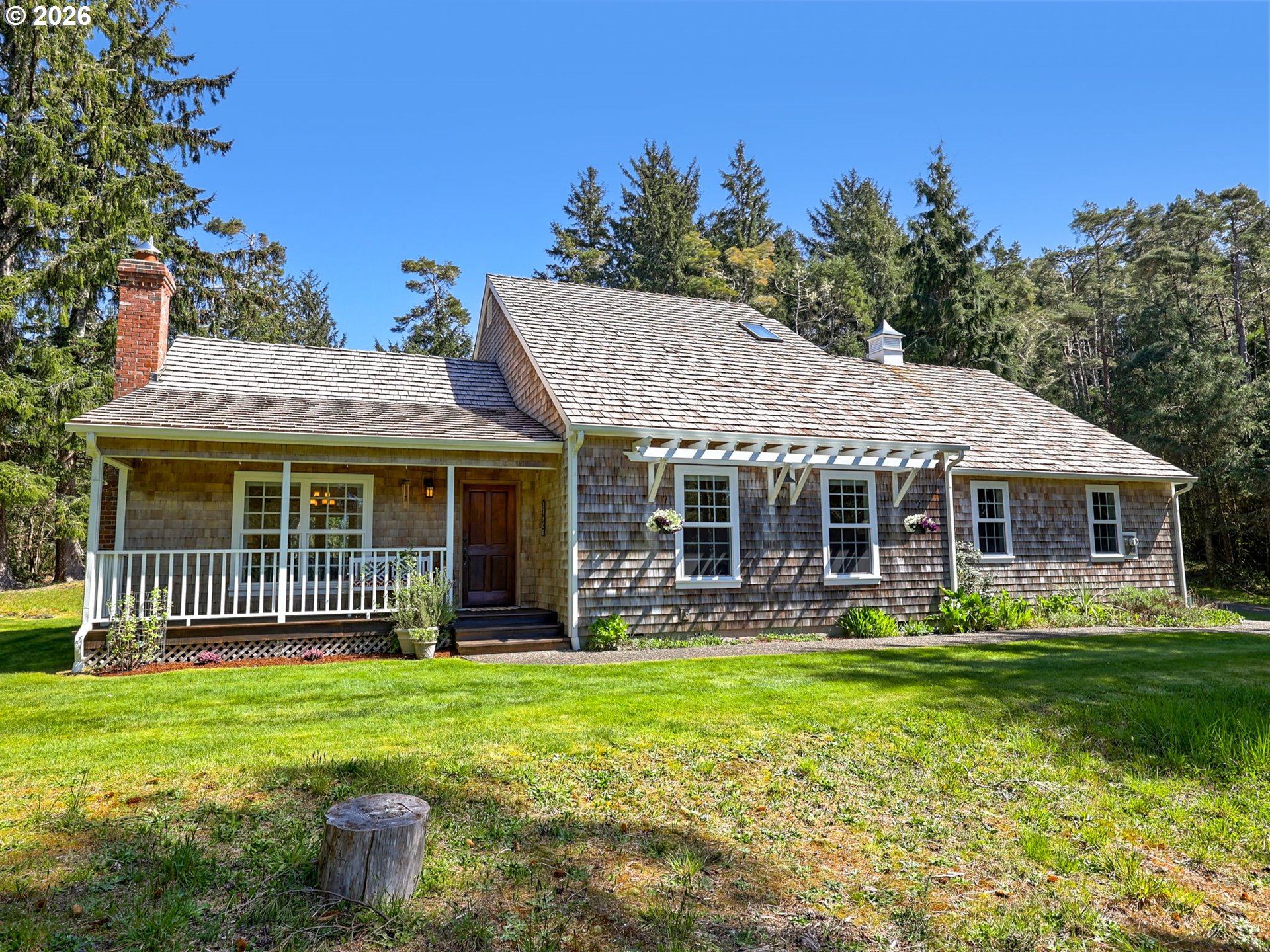 1530 PINE DR, Warrenton, OR 97146
