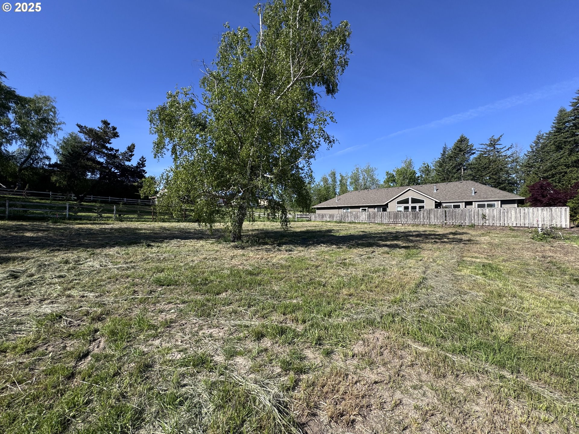 SWEETBRIAR RD, Troutdale, OR 97060