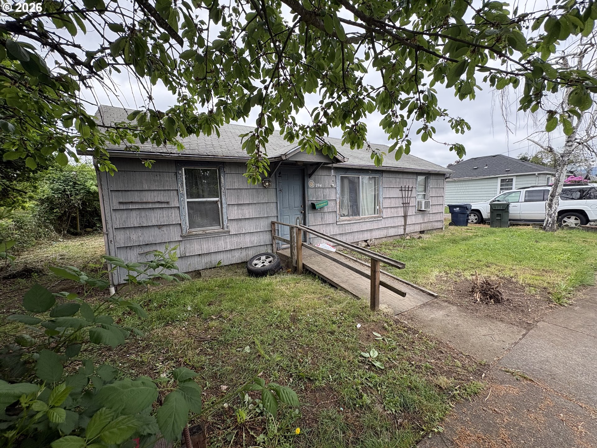 394 37TH ST, Springfield, OR 97478
