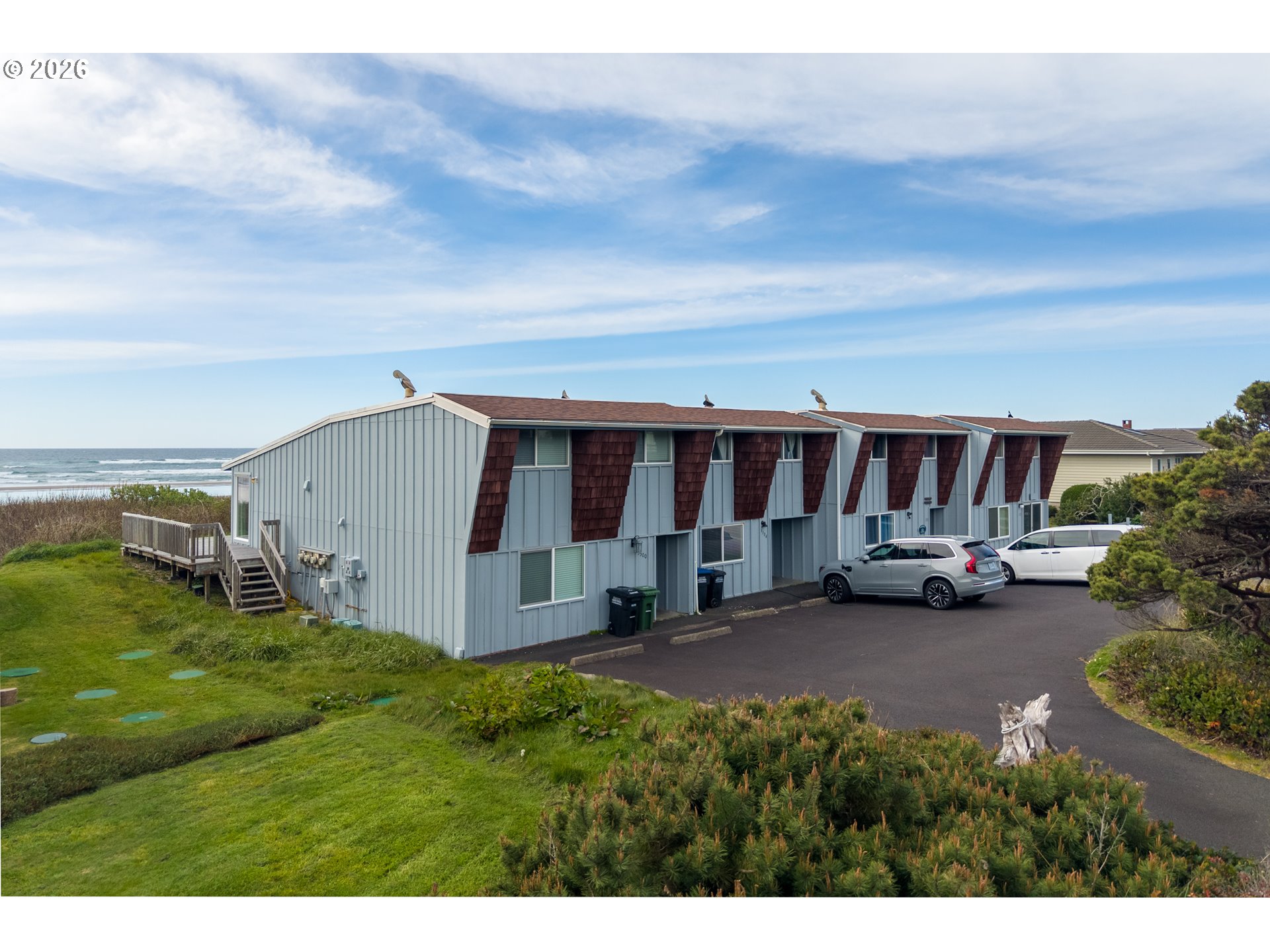 3300 Oceania DR, Waldport, OR 97394
