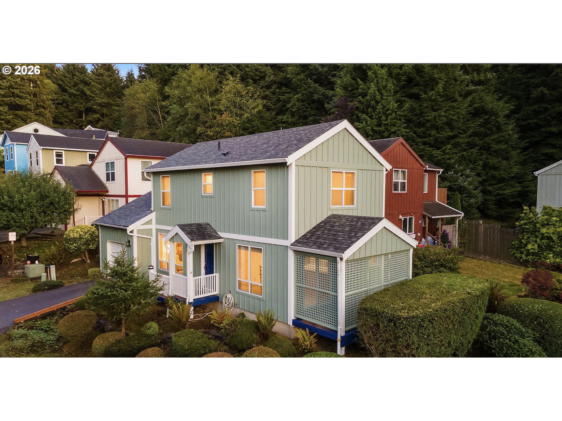 411 ELK CREEK RD, CannonBeach, OR 97110