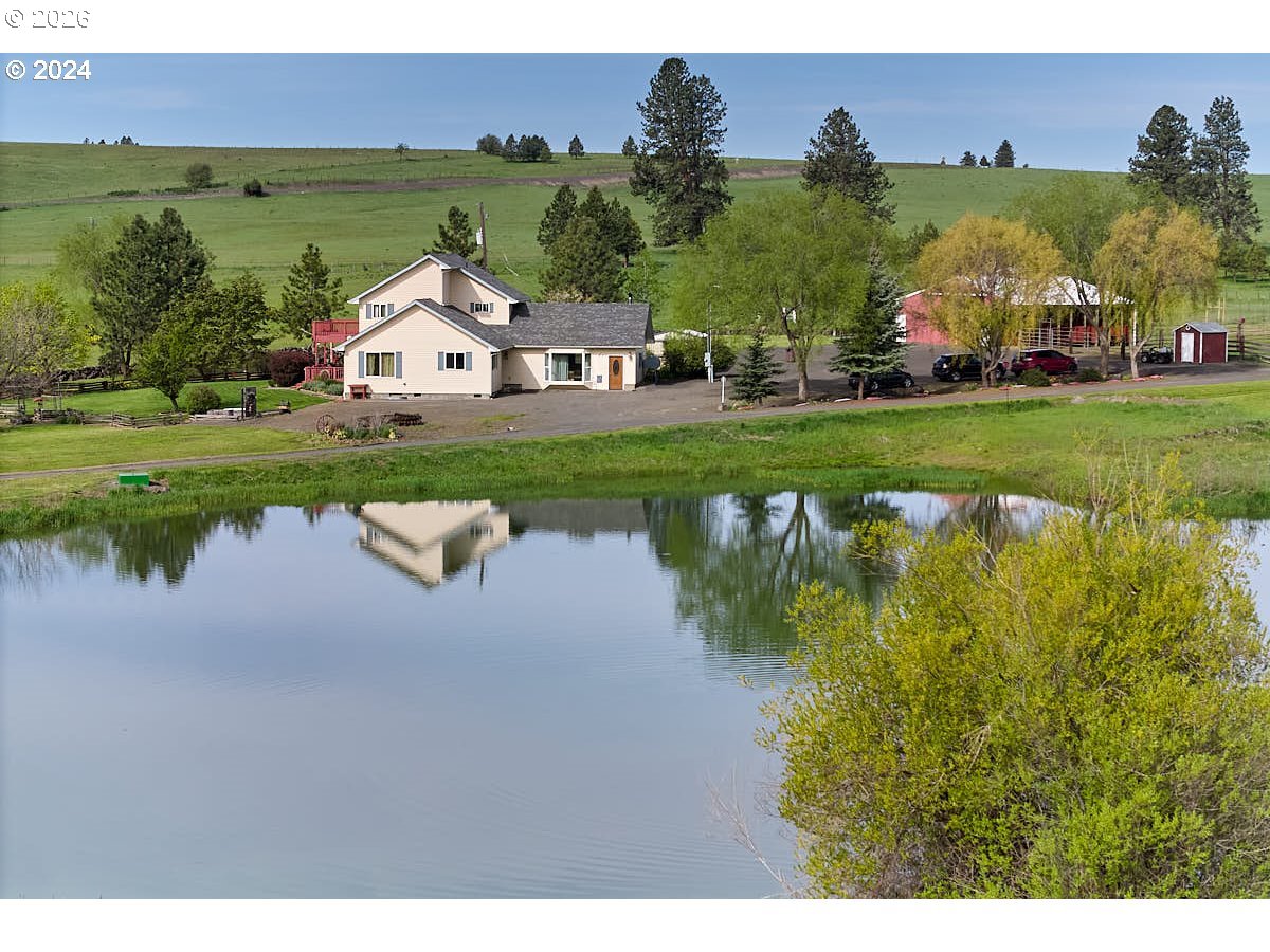 76014 Hwy 82, Elgin, OR 97827