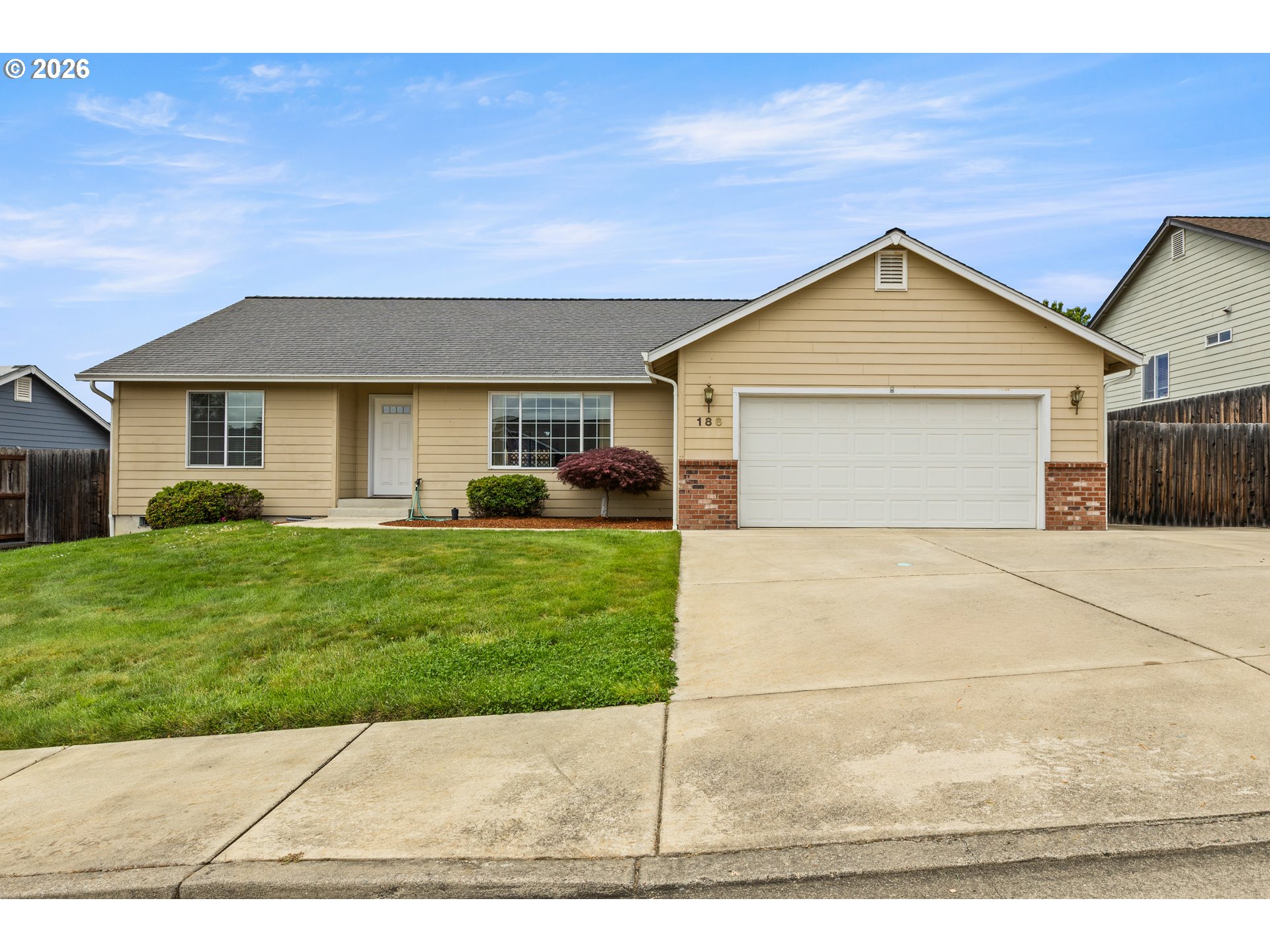 186 WOODDUCK ST, Winston, OR 97496