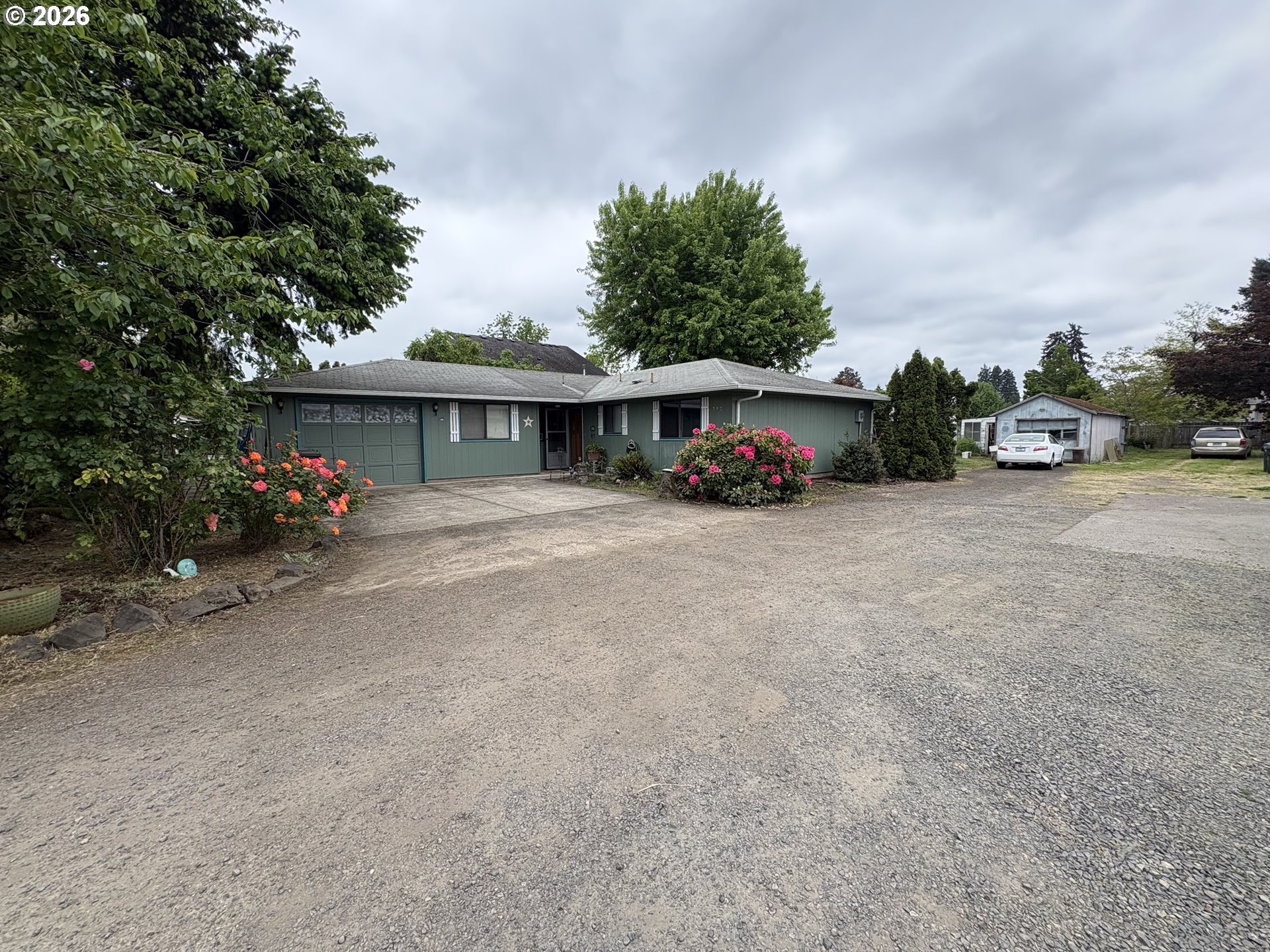 392 37TH ST, Springfield, OR 97478