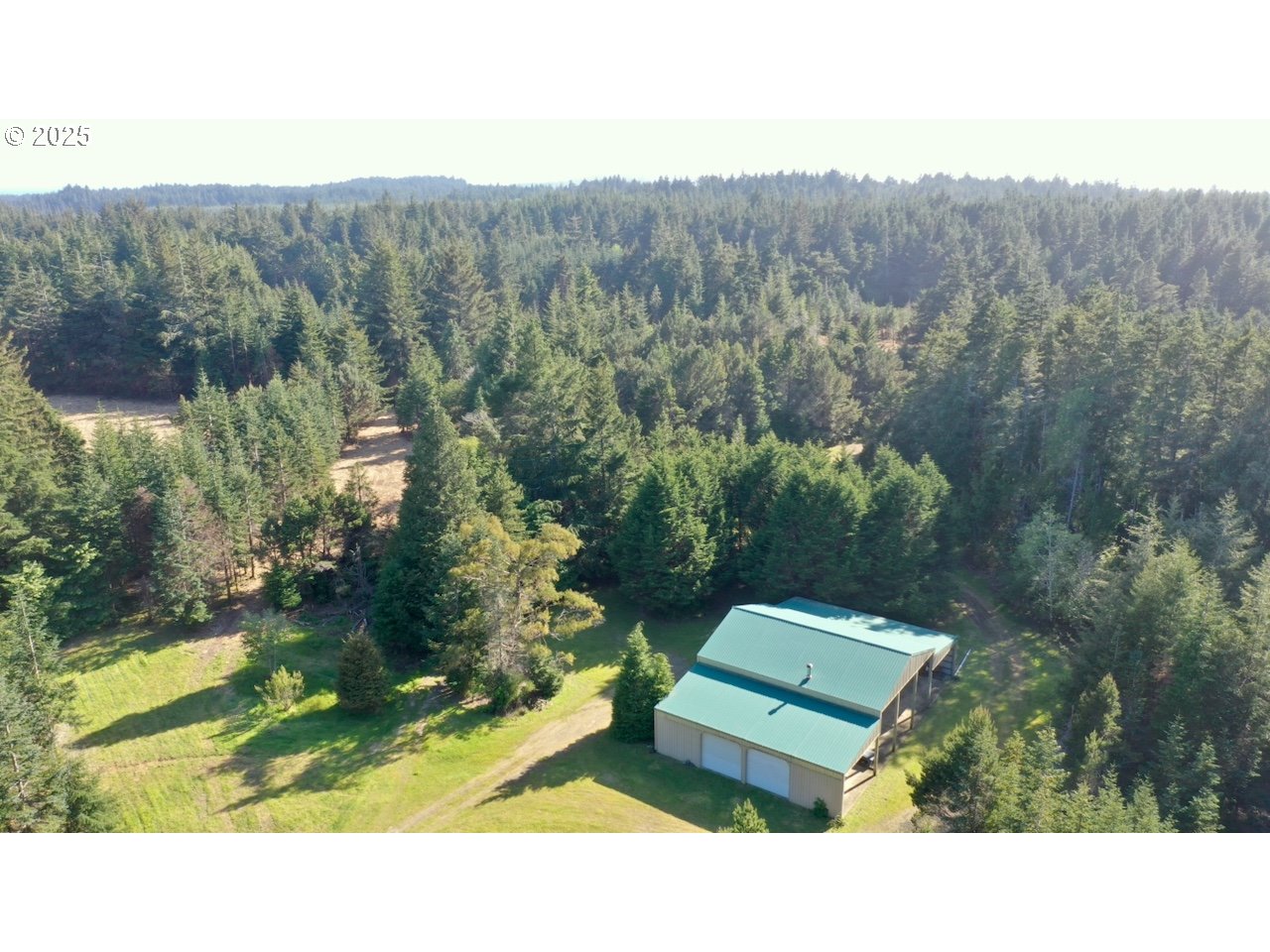 42836 HENSLEY HILL RD, PortOrford, OR 97465
