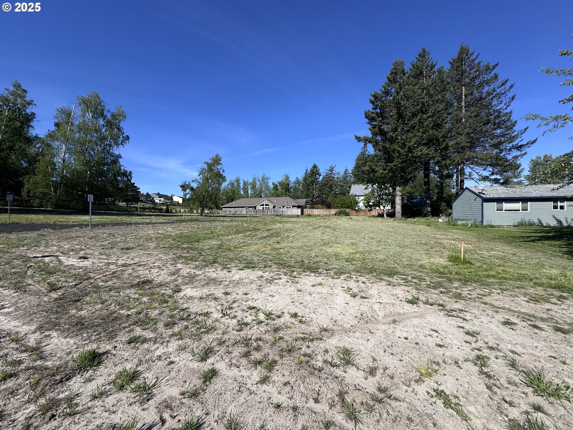 SWEETBRIAR RD, Troutdale, OR 97060