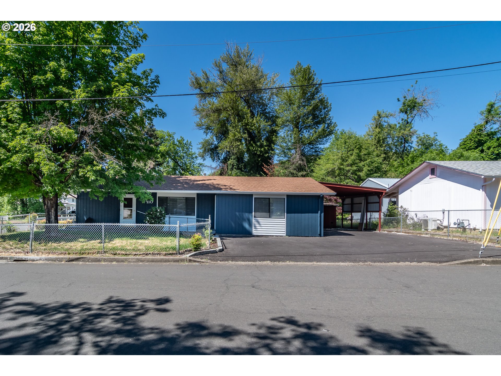 110 KIRBY AVE, Roseburg, OR 97470